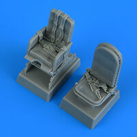 Ju 52 Seats with safety belts REVELL - Image 1